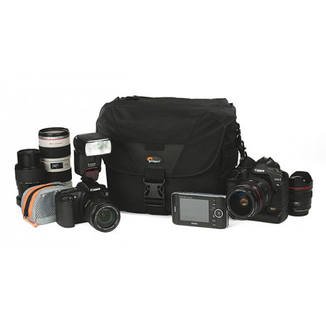 Bag Lowepro Stealth Reporter D400 AW (черен) Bag Lowepro Stealth Reporter D400 AW (черен)