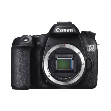 DSLR camera Canon EOS 70D + Lens Canon EF-S 10-18mm f / 4.5-5.6 IS STM