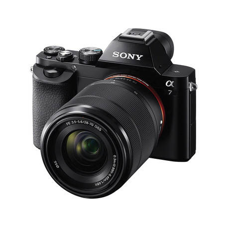 Sony A7 + обектив Sony FE 28-70mm f/3.5-5.6 + обектив Sony FE 85mm f/1.8