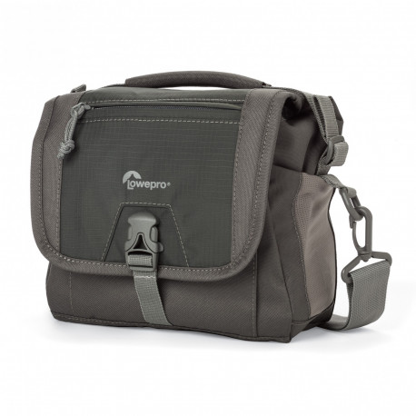 Bag Lowepro Nova Sport 7L AW (сиво) Bag Lowepro Nova Sport 7L AW (сиво)