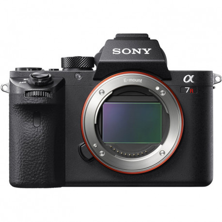 фотоапарат Sony A7R II + обектив Zeiss Batis 25mm f/2 за Sony E + светкавица Sony HVL-F60M
