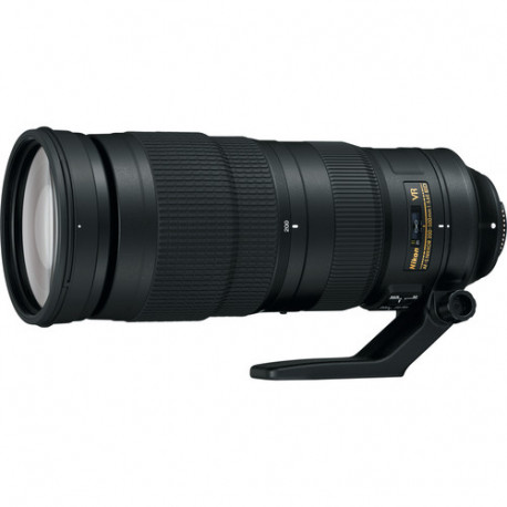 Nikon AF-S 200-500mm f / 5.6E ED VR