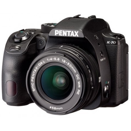 Pentax K-70 + обектив Pentax 18-50mm WR + обектив Pentax 35mm f/2.4 DA