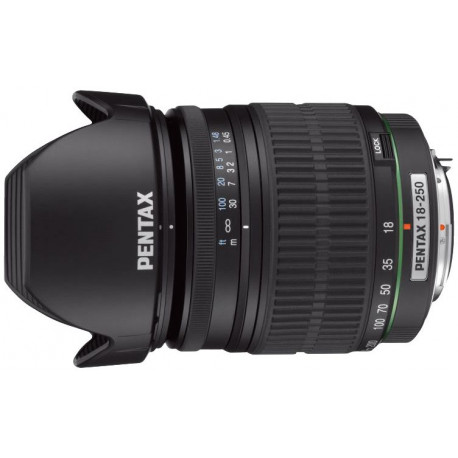 обектив Pentax SMC 18-250MM F/3.5-6.3 ED AL DA
