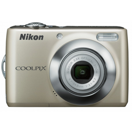 фотоапарат Nikon CoolPix L21 (сребрист)