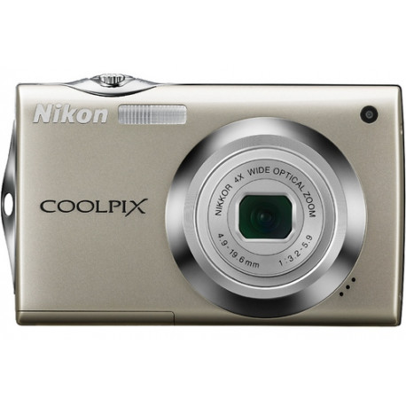 фотоапарат Nikon CoolPix S4000 (сребрист) фотоапарат Nikon CoolPix S4000 (сребрист)