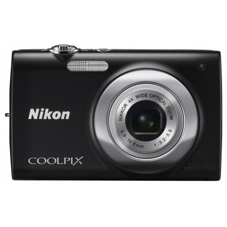 фотоапарат Nikon CoolPix S2500 (черен) + кожен калъф Nikon S + карта памет 2 GB