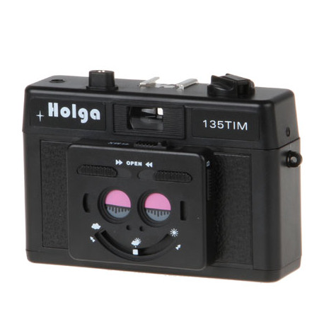 фотоапарат Holga 135 TIM (черен) фотоапарат Holga 135 TIM (черен)