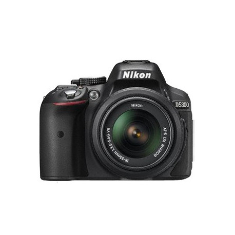 Nikon D5300 + Nikon AF-S 18-55mm f / 3.5-5.6G II VR (used)