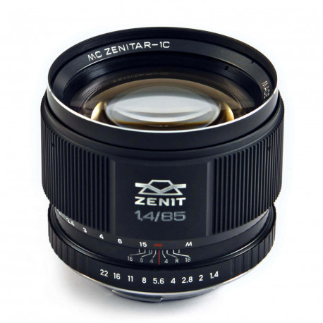 Zenit Zenitar 85mm f / 1.4 for Canon