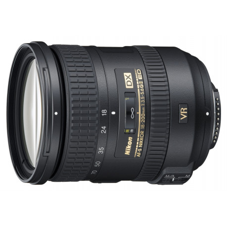 Nikon AF-S DX Nikkor 18-200mm f / 3.5-5.6 G ED VR II (used)