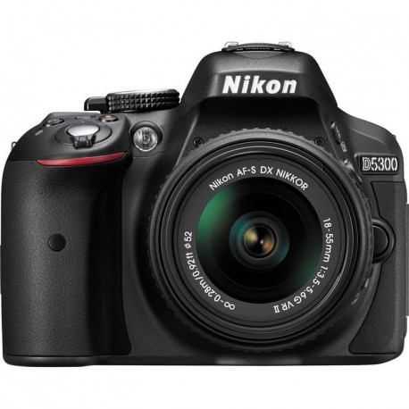 Nikon D5300 + Nikon AF-P 18-55mm VR (употребяван)