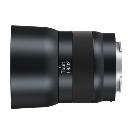 Lens Zeiss TOUIT 32mm f / 1.8 for Sony NEX | PhotoSynthesis