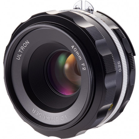 Voigtlander 40mm f / 2 Ultron SLII-S Aspherical - Nikon F (Black)