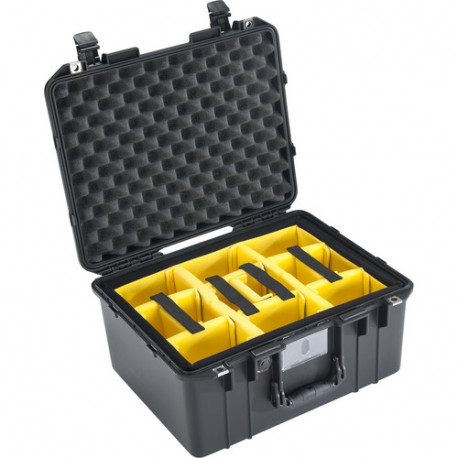 Peli™ Case 1557 Air with dividers (black)