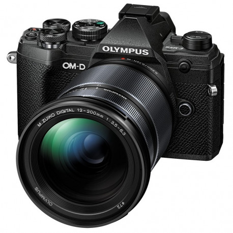 Olympus OM-D E-M5 MARK III (black) + Lens Olympus M. Zuiko Digital 12-200mm f / 3.5-6.3 ED + Battery Olympus BLS-50