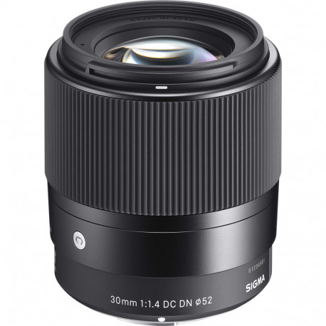 Sigma 30mm f / 1.4 DC DN | C - Canon EOS M