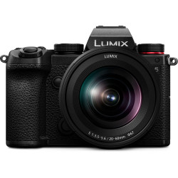 фотоапарат Panasonic Lumix S5 + обектив Panasonic S 20-60mm f/3.5-5.6 + обектив Sigma 45mm F/2.8 DG DN Contemporary - Leica/Panasonic