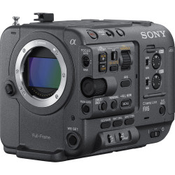 Camera Sony PXW-FX6 + Lens Sony FE C 16-35mm T3.1 G