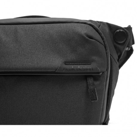 Bag Peak Design Everyday Sling 3L Black | PhotoSynthesis