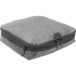 чанта Peak Design Travel Packing Cube Medium Charcoal + чанта Peak Design Travel Packing Cube Small Charcoal + калъф Peak Design The Wash Pouch Small Black