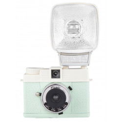 фотоапарат Lomo HP550PICNIC Diana Mini Picnic Edition със светкавица
