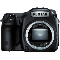 средноформатен фотоапарат Pentax 645Z + D-FA 55 + D-FA 90 + DA 28-45 + SMA 75 + SMC 150 (преоценен)