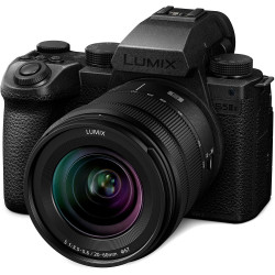 фотоапарат Panasonic Lumix S5 IIX + обектив Panasonic S 20-60mm f/3.5-5.6 + обектив Panasonic Lumix S 85mm f/1.8