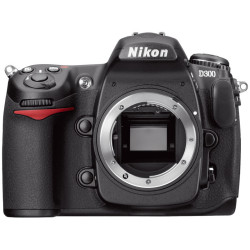 фотоапарат Nikon D300 (употребяван)
