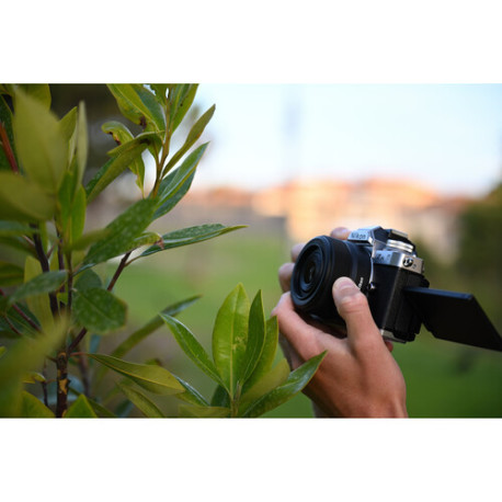 Lens Nikon NIKKOR Z 24mm f/1.7 DX | PhotoSynthesis