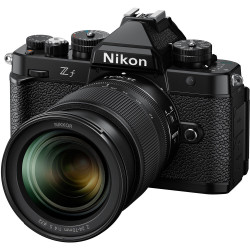 фотоапарат Nikon Zf + обектив Nikon Z 24-70mm f/4 S