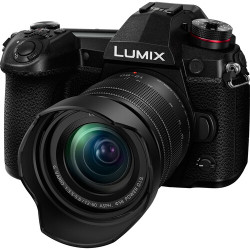 фотоапарат Panasonic Lumix G9 II + обектив Panasonic 12-60mm f/3.5-5.6 OIS