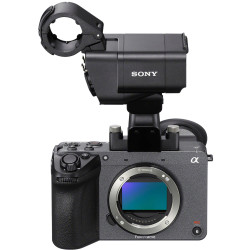  Sony FX2 + XLR Handle Kit + обектив Sony FE 28-135mm f/4